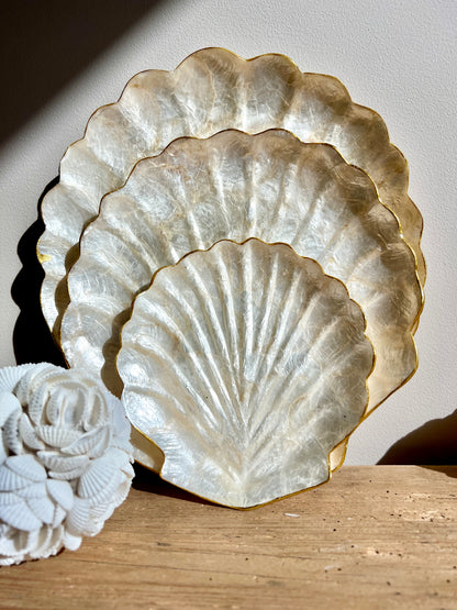 Plateau coquille Saint-Jacques en nacre de Capiz - Taille S